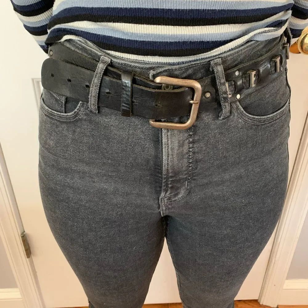 Le Temps Des Cerises Black Leather & Metal Belt sz 32”- 37